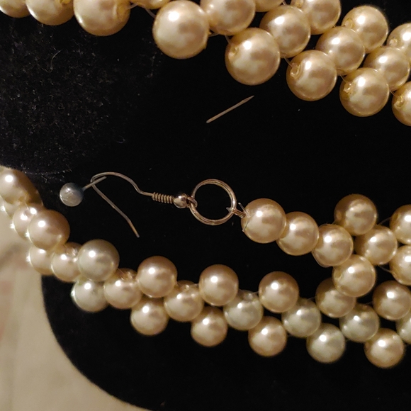 Glass pear Jewelry - Picture 3 of 3